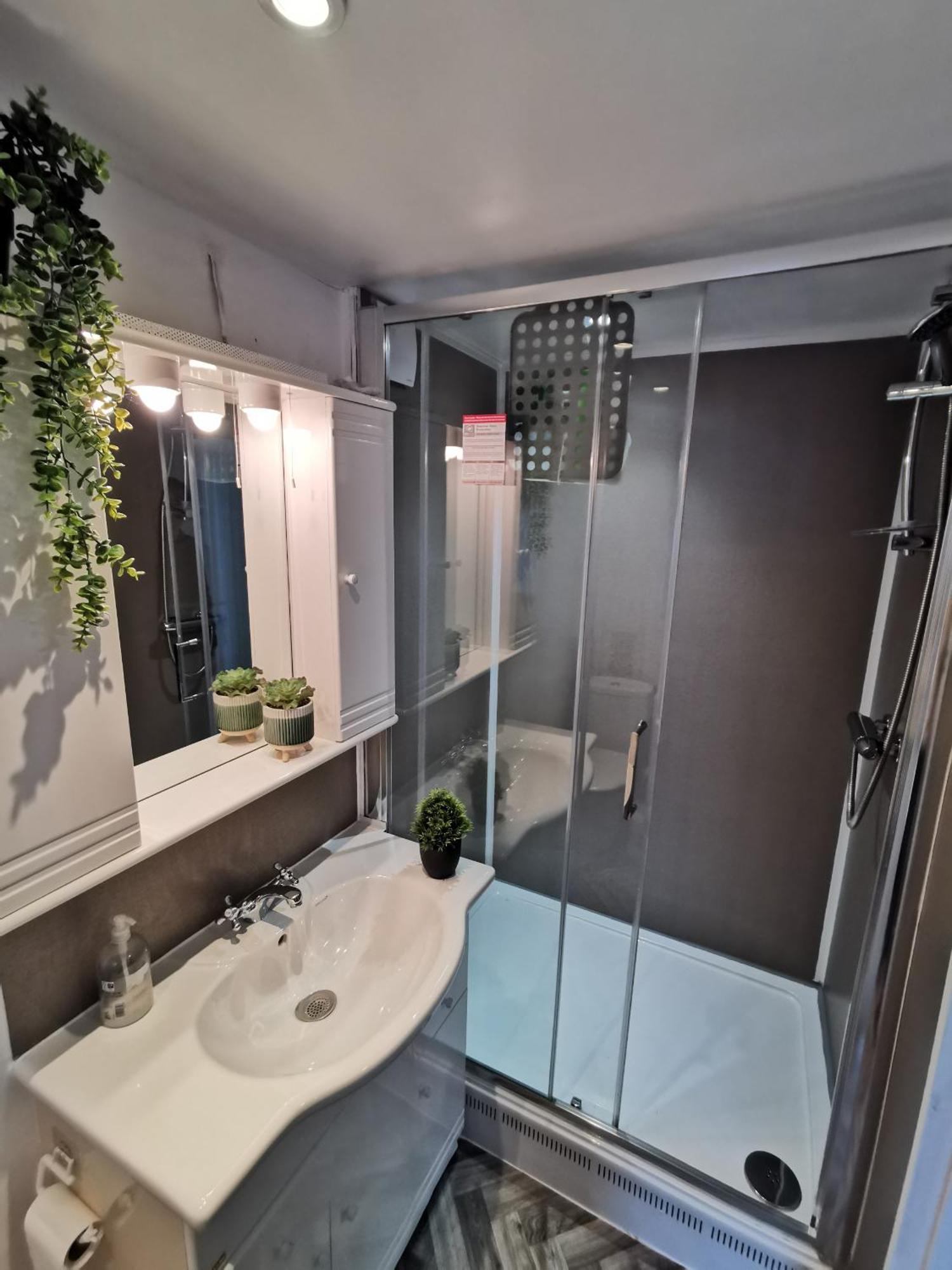 Cosy Studio In Havant! Near A3 And Staunton Country Park Extérieur photo