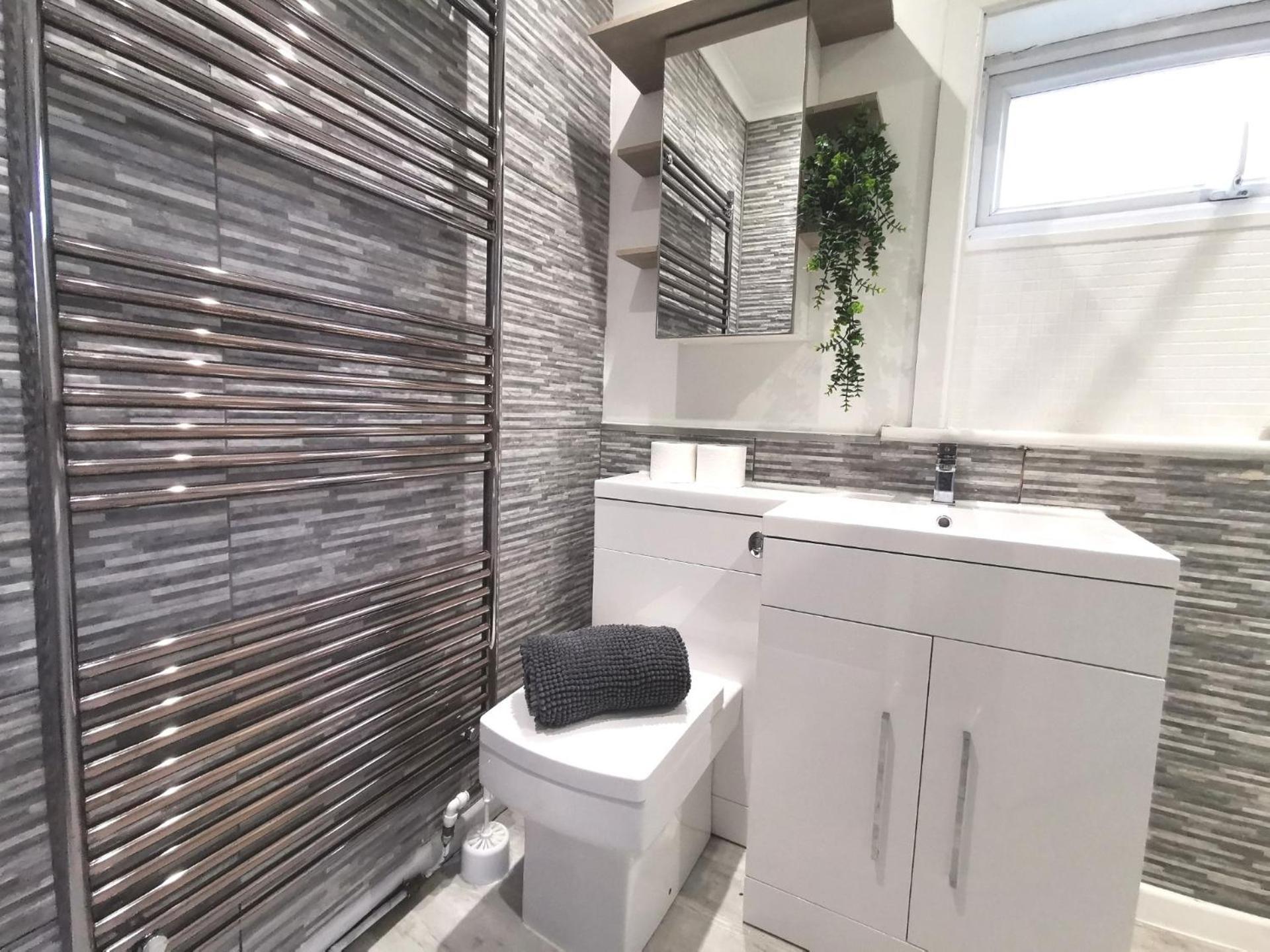 Cosy Studio In Havant! Near A3 And Staunton Country Park Extérieur photo