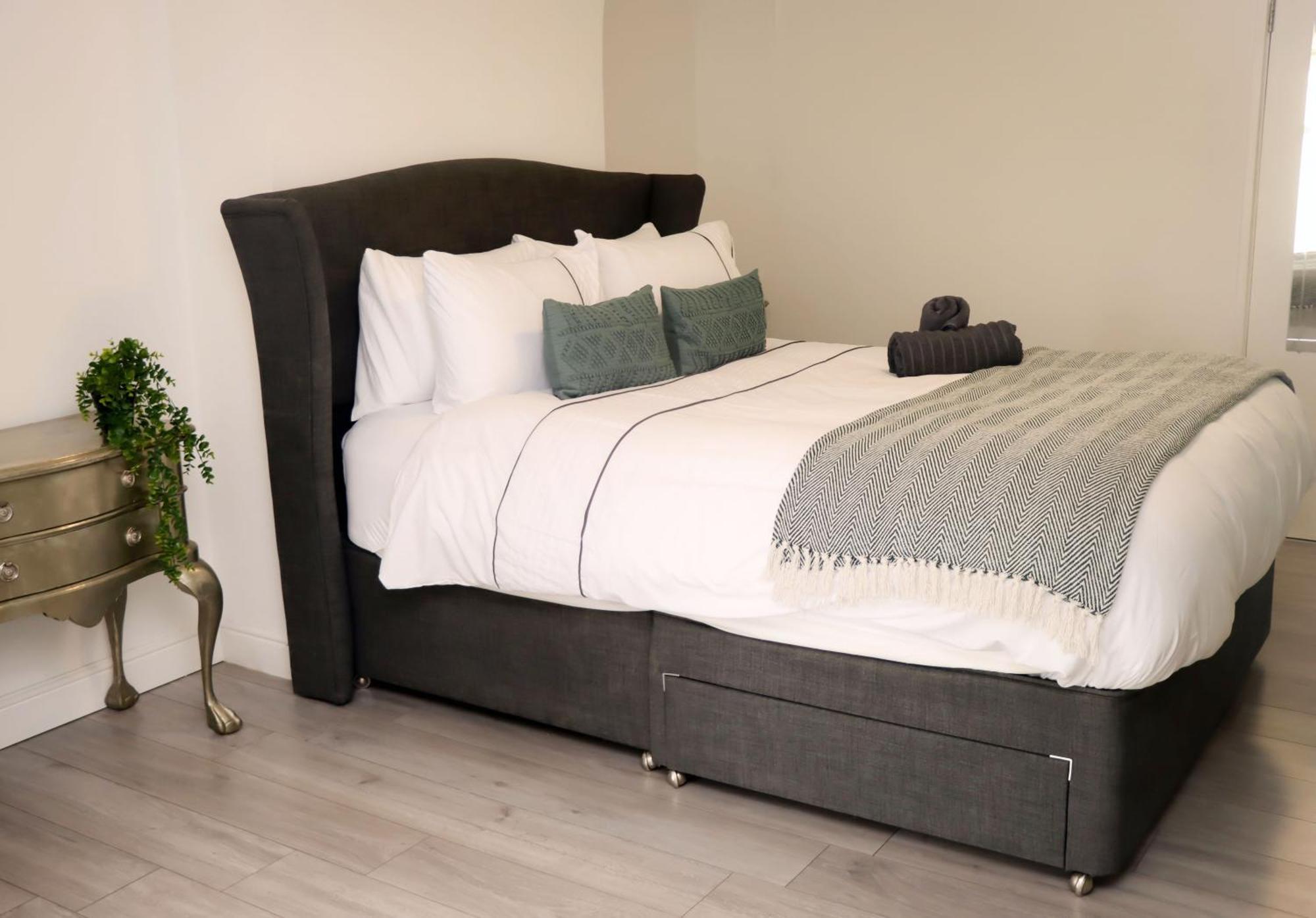 Cosy Studio In Havant! Near A3 And Staunton Country Park Extérieur photo