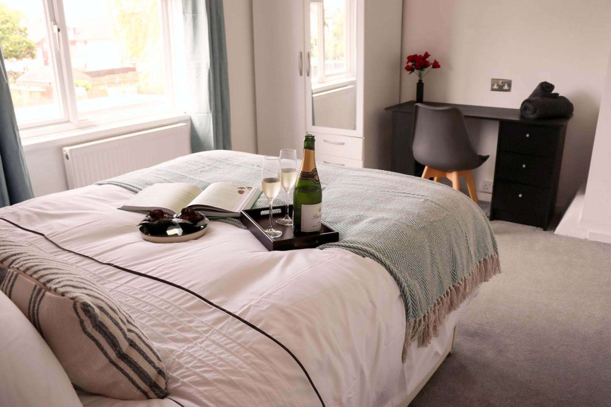Cosy Studio In Havant! Near A3 And Staunton Country Park Extérieur photo